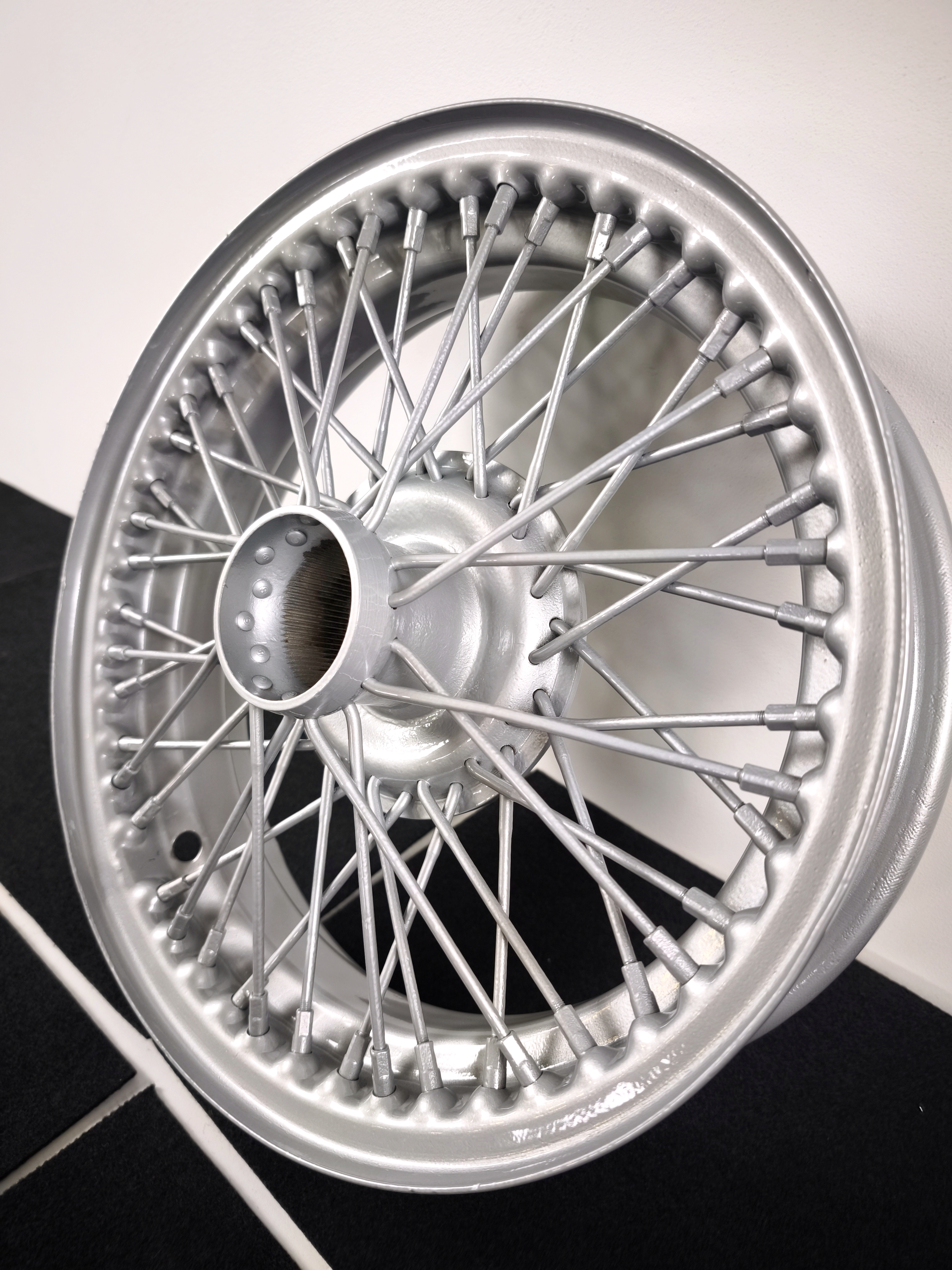 Jante à rayons sablée argent - Sablage Nîmes